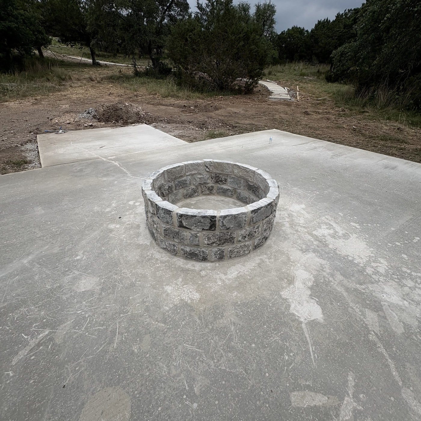 HORRORble set build: stone fire pit built